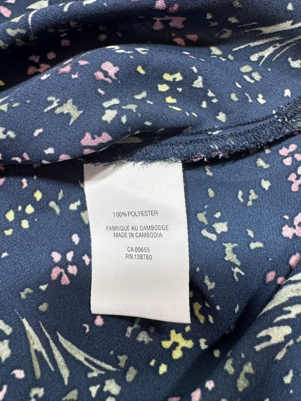 Reitmans Signature Navy Floral Sleeveless Blouse Petite Small Cottagecore Spring - Picture 7 of 9